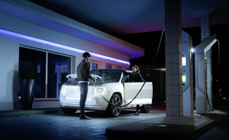 2021 Volkswagen ID.LIFE Concept Charging Wallpapers 450x275 (32)