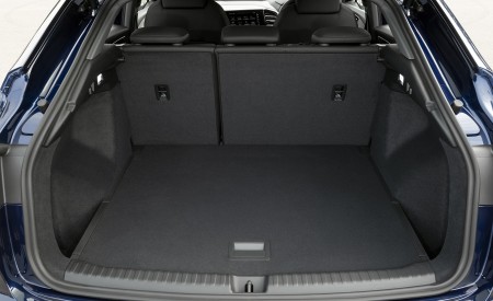 2022 Audi Q4 Sportback 40 e-tron (UK-Spec) Trunk Wallpapers  450x275 (57)