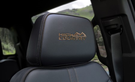 2022 Chevrolet Silverado High Country Interior Seats Wallpapers 450x275 (5)