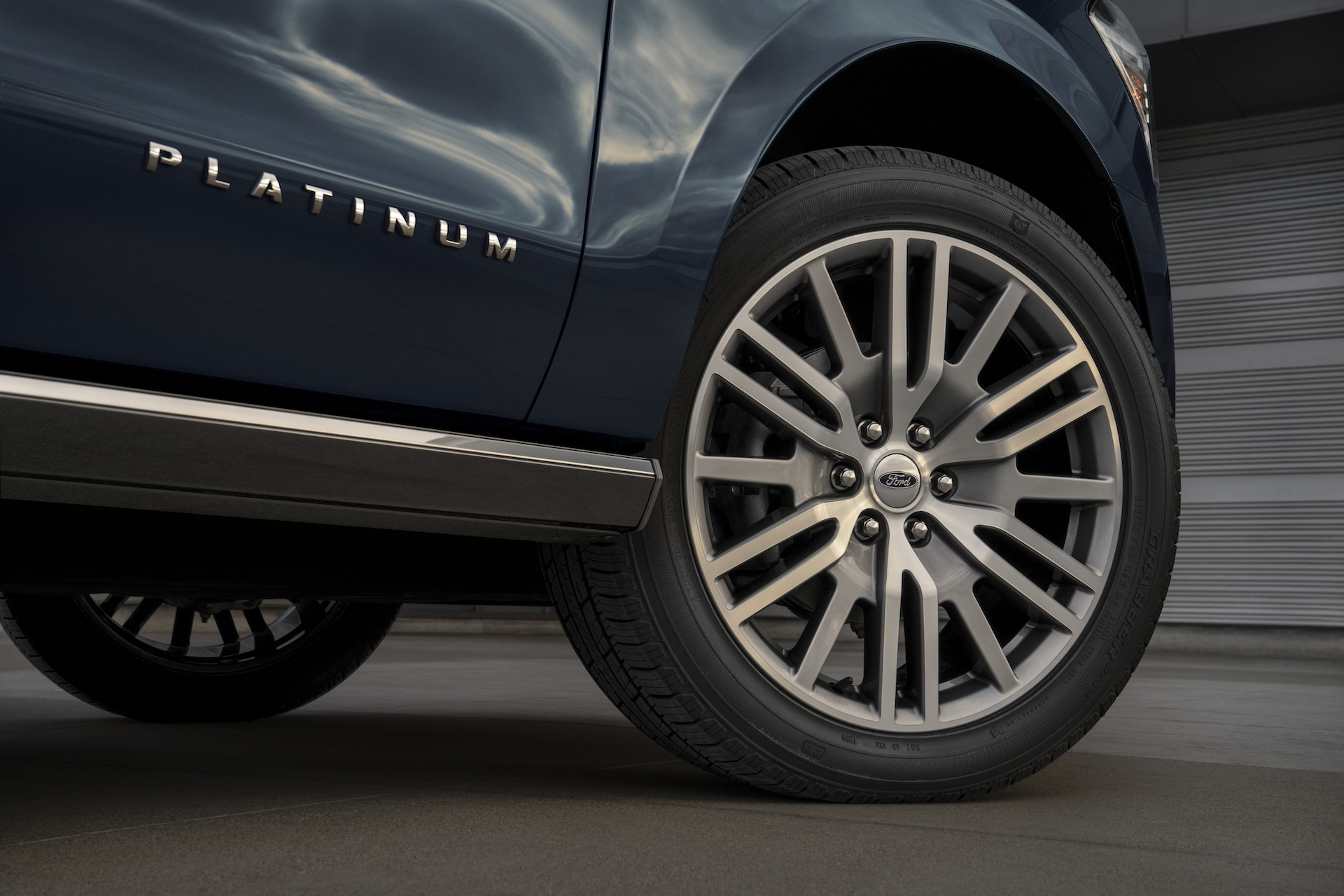 2022 Ford Expedition Platinum Wheel Wallpapers #11 of 20