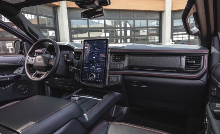 2022 Ford Expedition Stealth Edition Interior Wallpapers 450x275 (45)