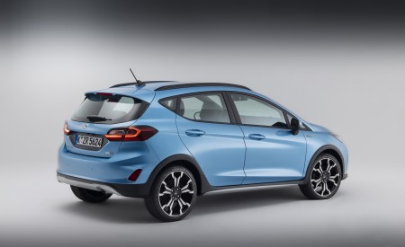 2022 Ford Fiesta Active Rear Three-Quarter Wallpapers 450x275 (7)