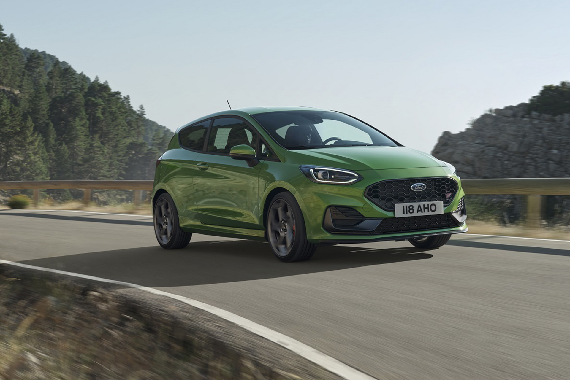 2022 Ford Fiesta ST Front Three-Quarter Wallpapers (1)