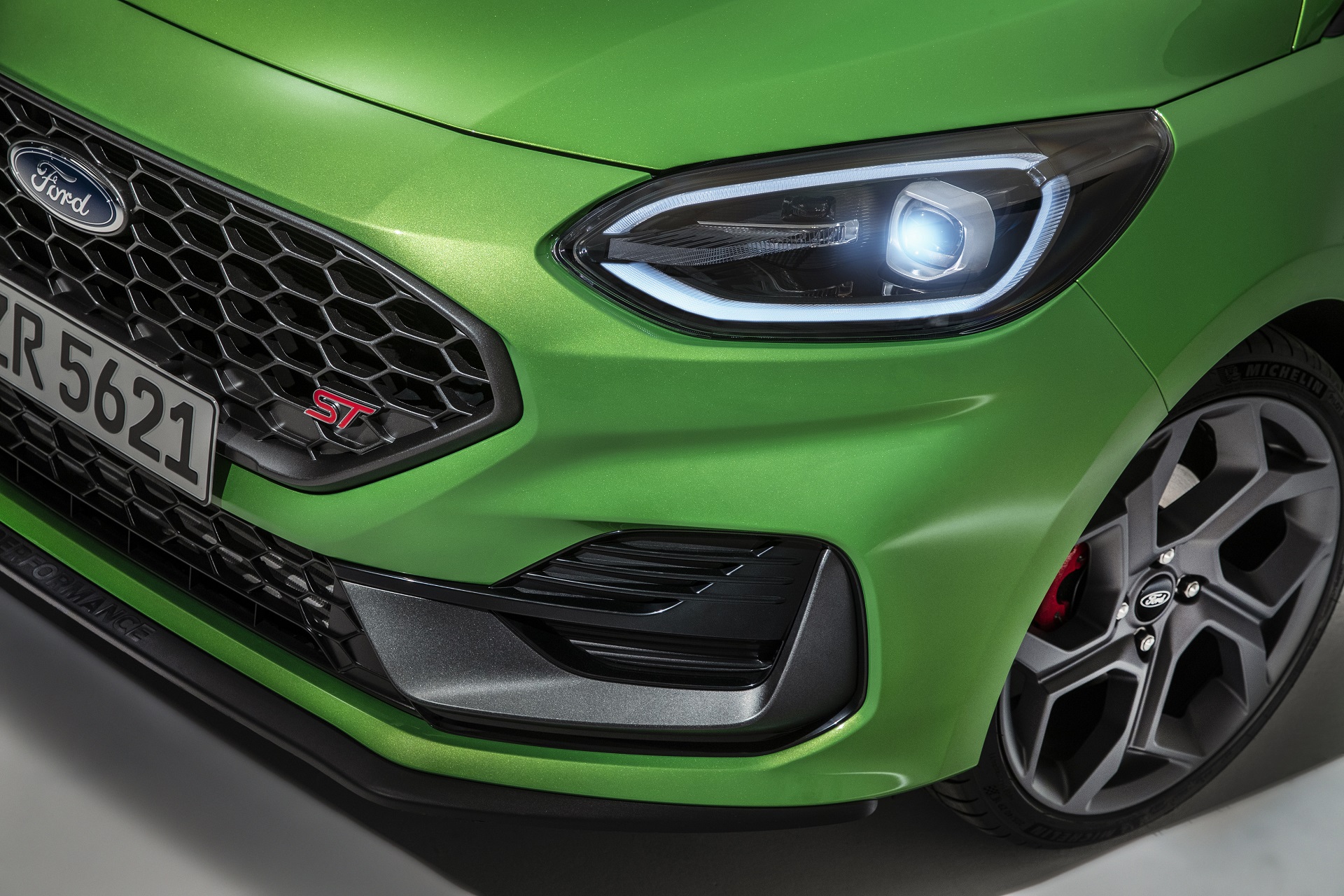 2022 Ford Fiesta ST Headlight Wallpapers (10)