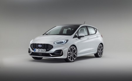 2022 Ford Fiesta ST Line Front Three-Quarter Wallpapers 450x275 (6)