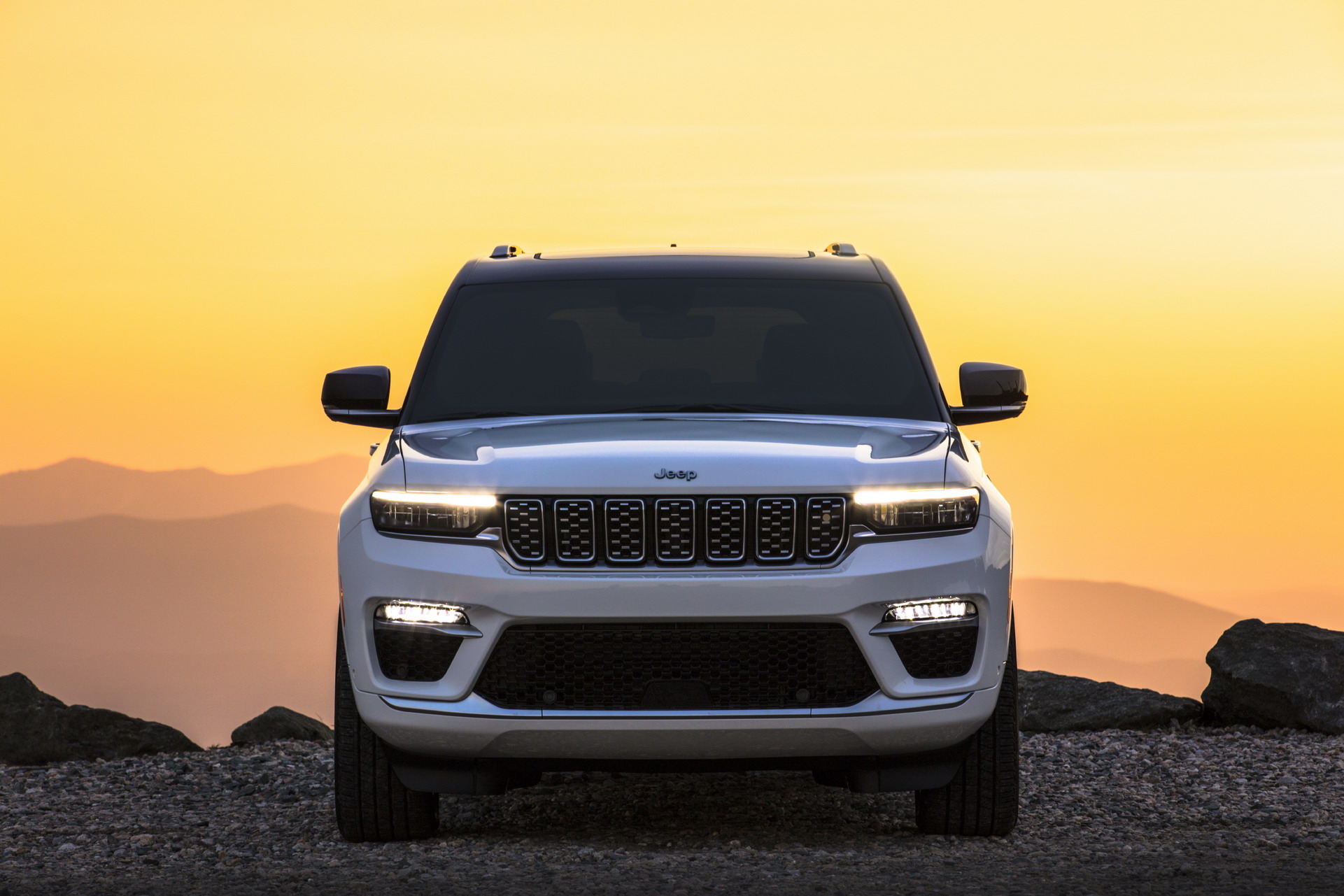 2022 Jeep Grand Cherokee Summit Reserve Front Wallpapers  (6)