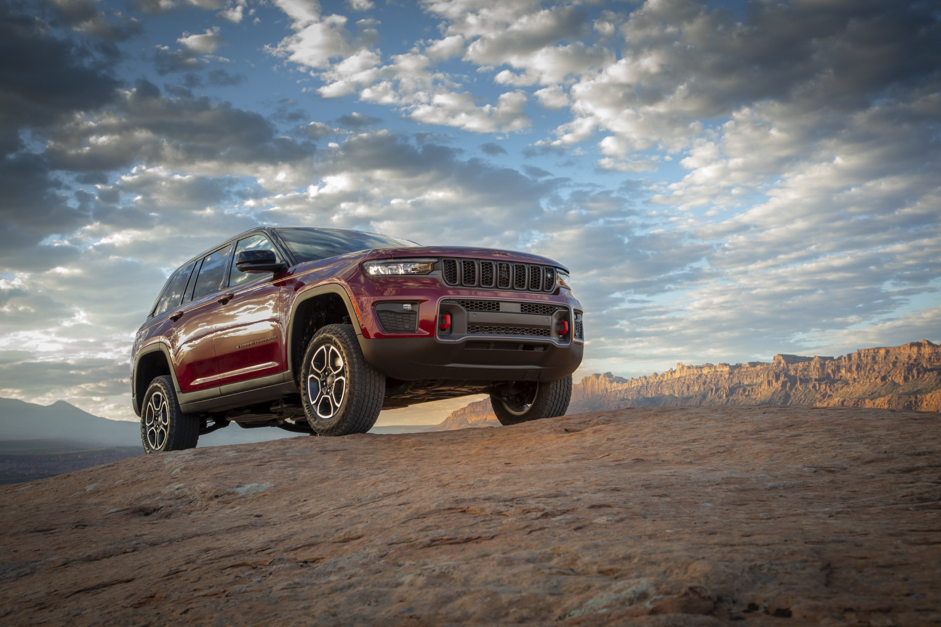 2022 Jeep Grand Cherokee Trailhawk Off-Road Wallpapers #12 of 43