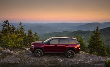 2022 Jeep Grand Cherokee Trailhawk Off-Road Wallpapers 450x275 (25)