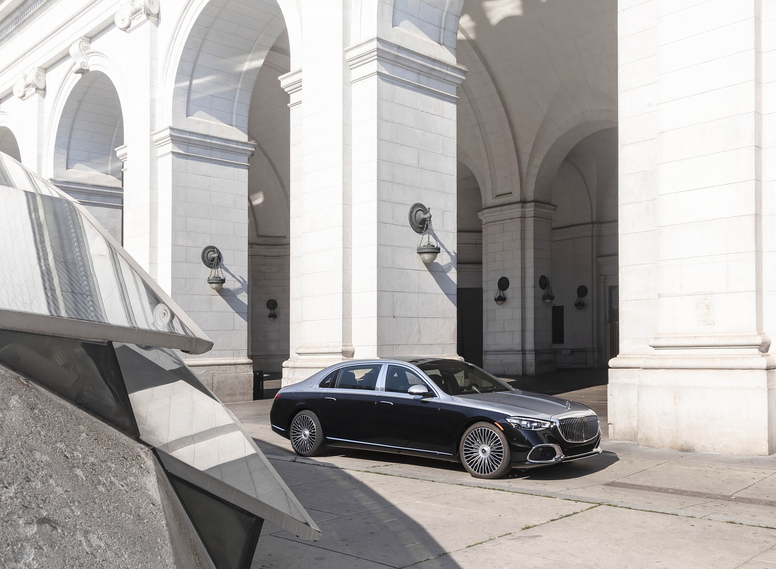 2022 Mercedes-Maybach S 680 4MATIC (US-Spec) Front Three-Quarter Wallpapers #121 of 172