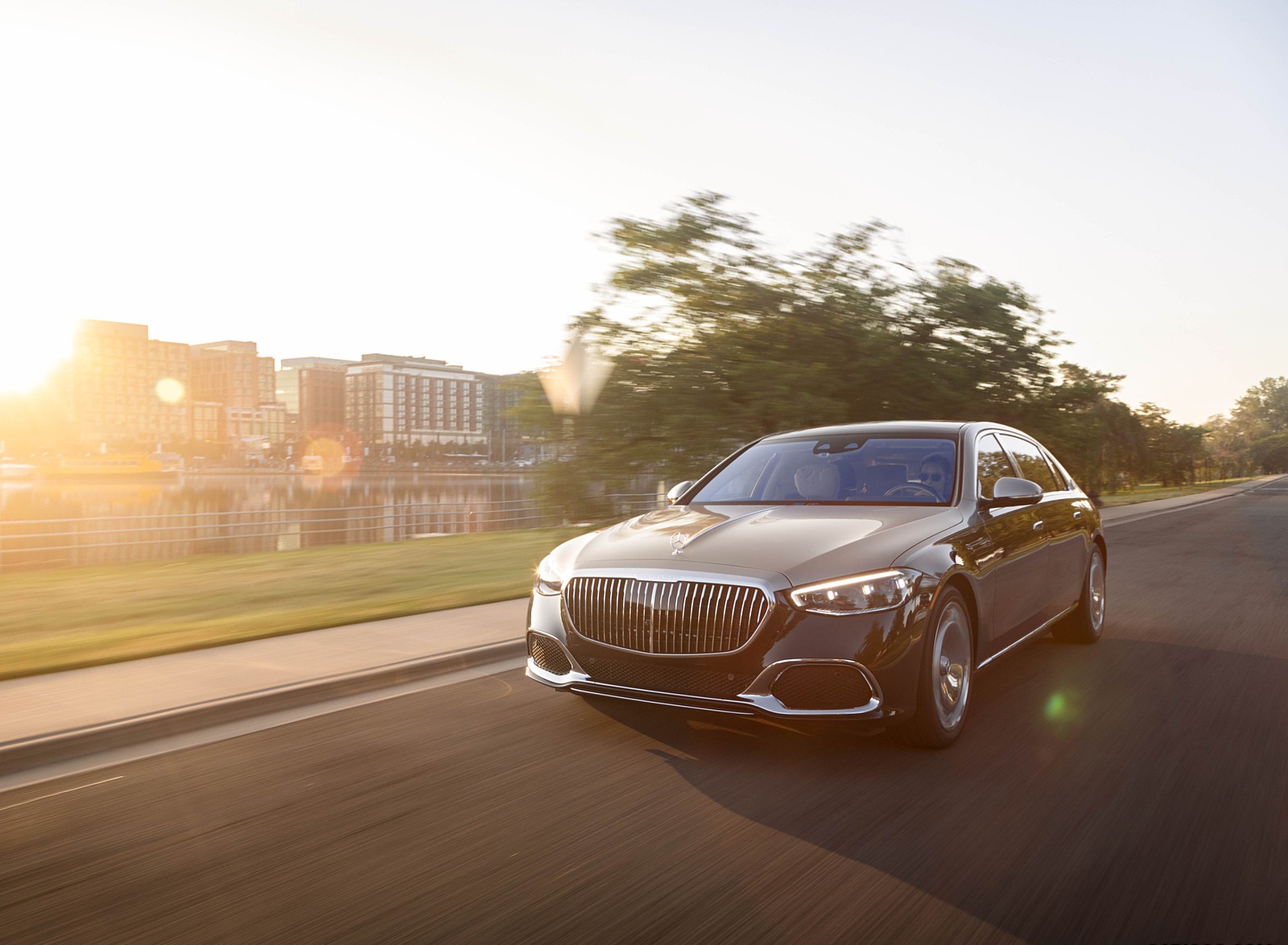 2022 Mercedes-Maybach S 680 4MATIC (US-Spec) Front Wallpapers #9 of 172