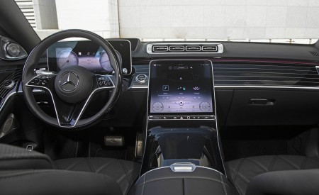 2022 Mercedes-Maybach S 680 4MATIC (US-Spec) Interior Cockpit Wallpapers 450x275 (155)