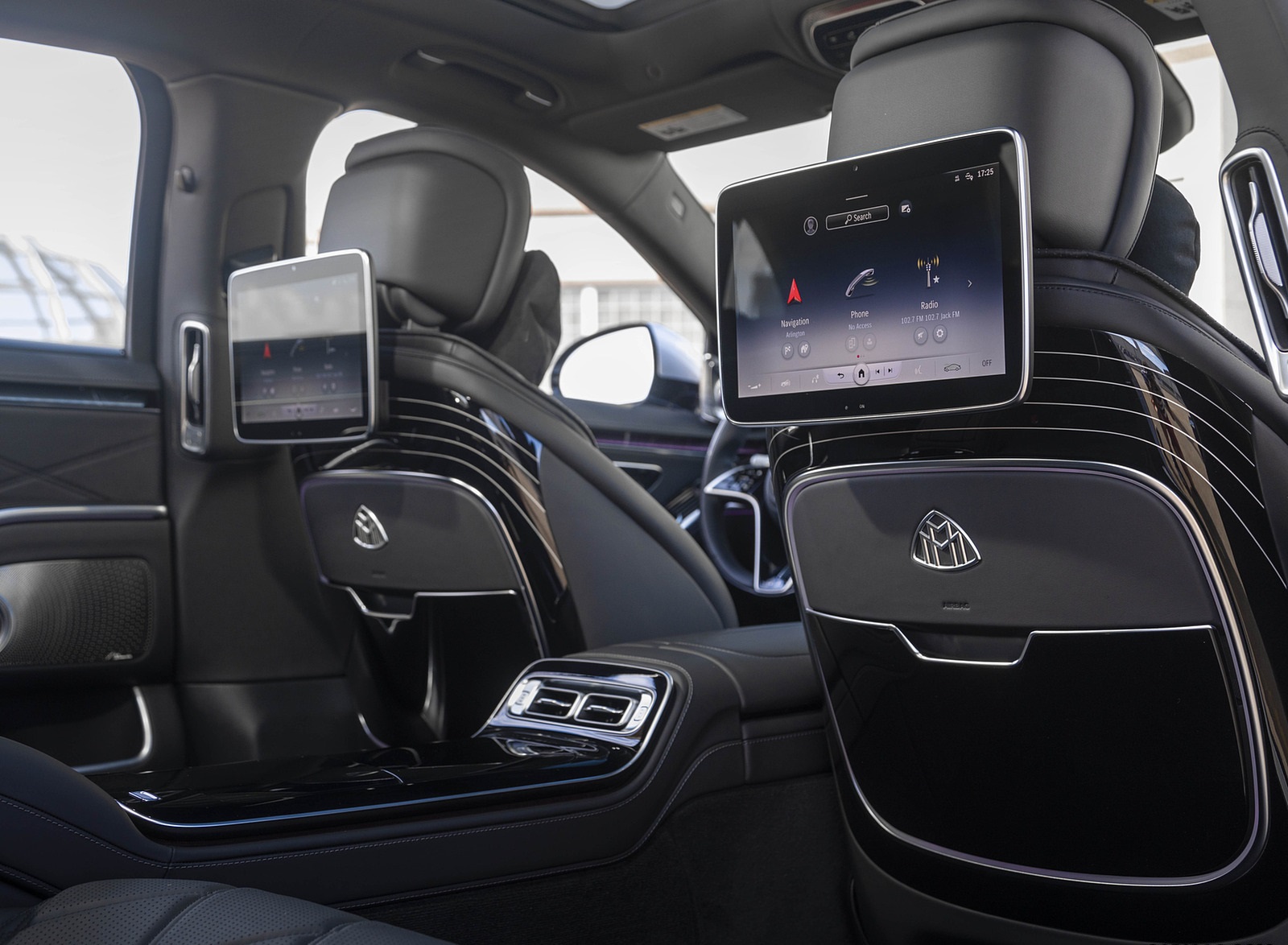 2022 Mercedes-Maybach S 680 4MATIC (US-Spec) Interior Rear Seats Wallpapers #172 of 172