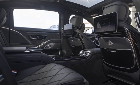 2022 Mercedes-Maybach S 680 4MATIC (US-Spec) Interior Rear Seats Wallpapers 450x275 (168)
