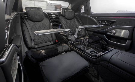 2022 Mercedes-Maybach S 680 4MATIC (US-Spec) Interior Rear Seats Wallpapers 450x275 (165)