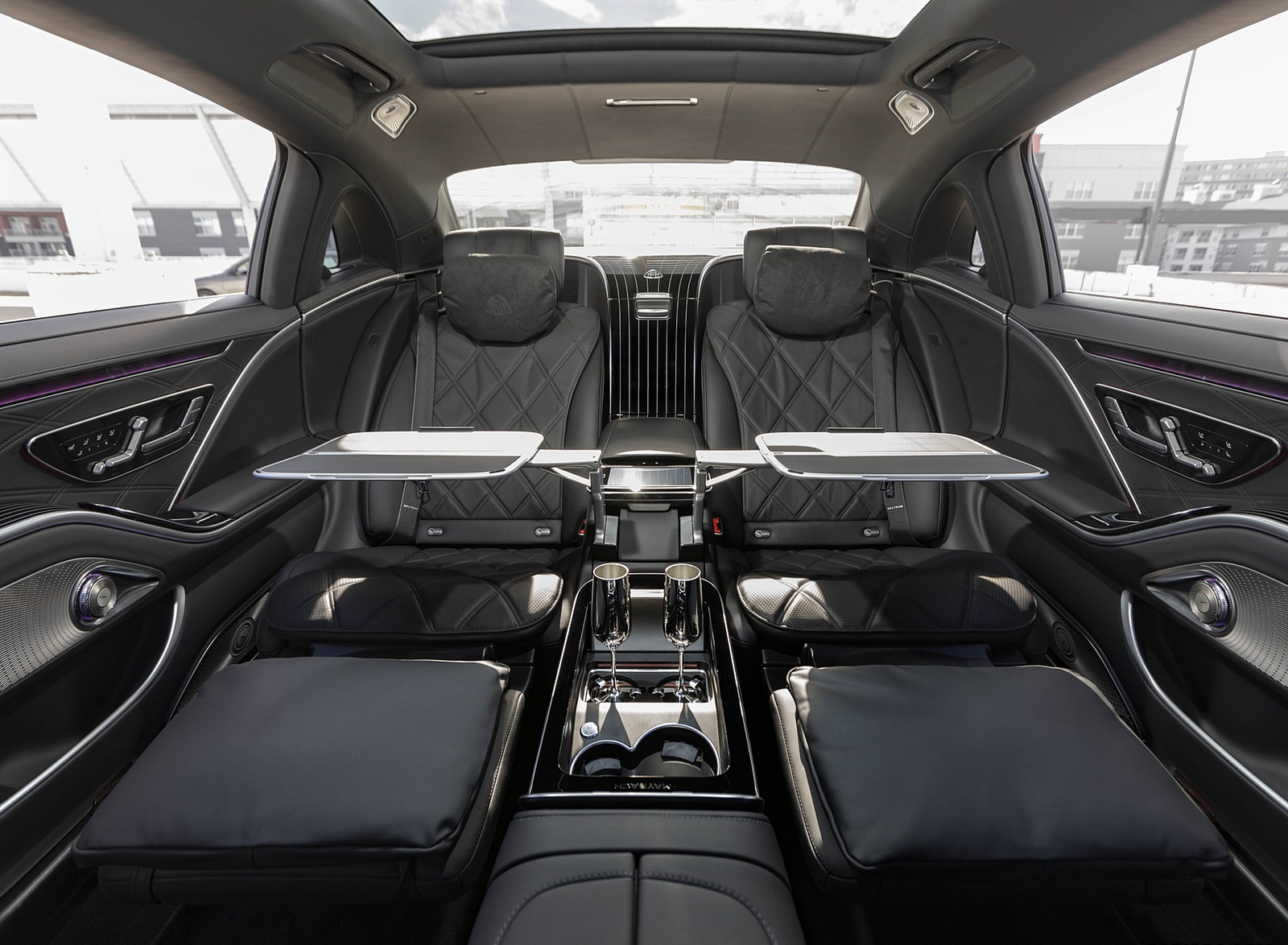2022 Mercedes-Maybach S 680 4MATIC (US-Spec) Interior Rear Seats Wallpapers #167 of 172