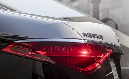 2022 Mercedes-Maybach S 680 4MATIC (US-Spec) Tail Light Wallpapers 450x275 (144)
