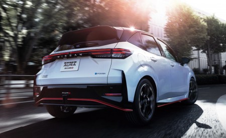 2022 Nissan Note Aura NISMO Rear Wallpapers 450x275 (2)
