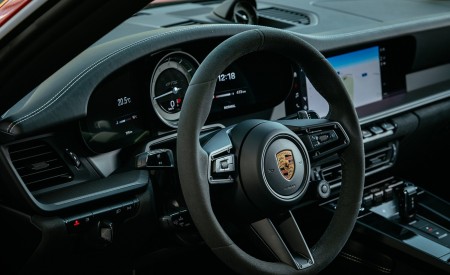 2022 Porsche 911 Carrera 4 GTS (Color: Lava Orange) Interior Wallpapers 450x275 (56)