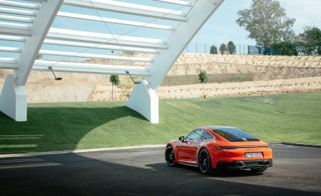 2022 Porsche 911 Carrera 4 GTS (Color: Lava Orange) Rear Three-Quarter Wallpapers 450x275 (41)