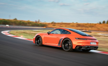 2022 Porsche 911 Carrera 4 GTS (Color: Lava Orange) Rear Three-Quarter Wallpapers 450x275 (9)