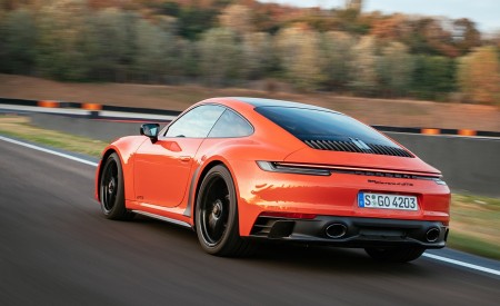 2022 Porsche 911 Carrera 4 GTS (Color: Lava Orange) Rear Three-Quarter Wallpapers 450x275 (11)