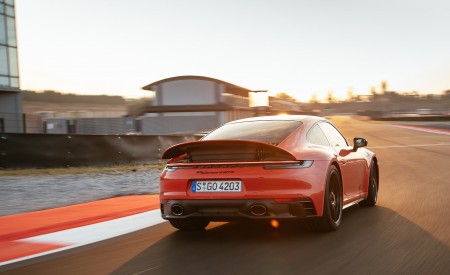 2022 Porsche 911 Carrera 4 GTS (Color: Lava Orange) Rear Wallpapers 450x275 (22)