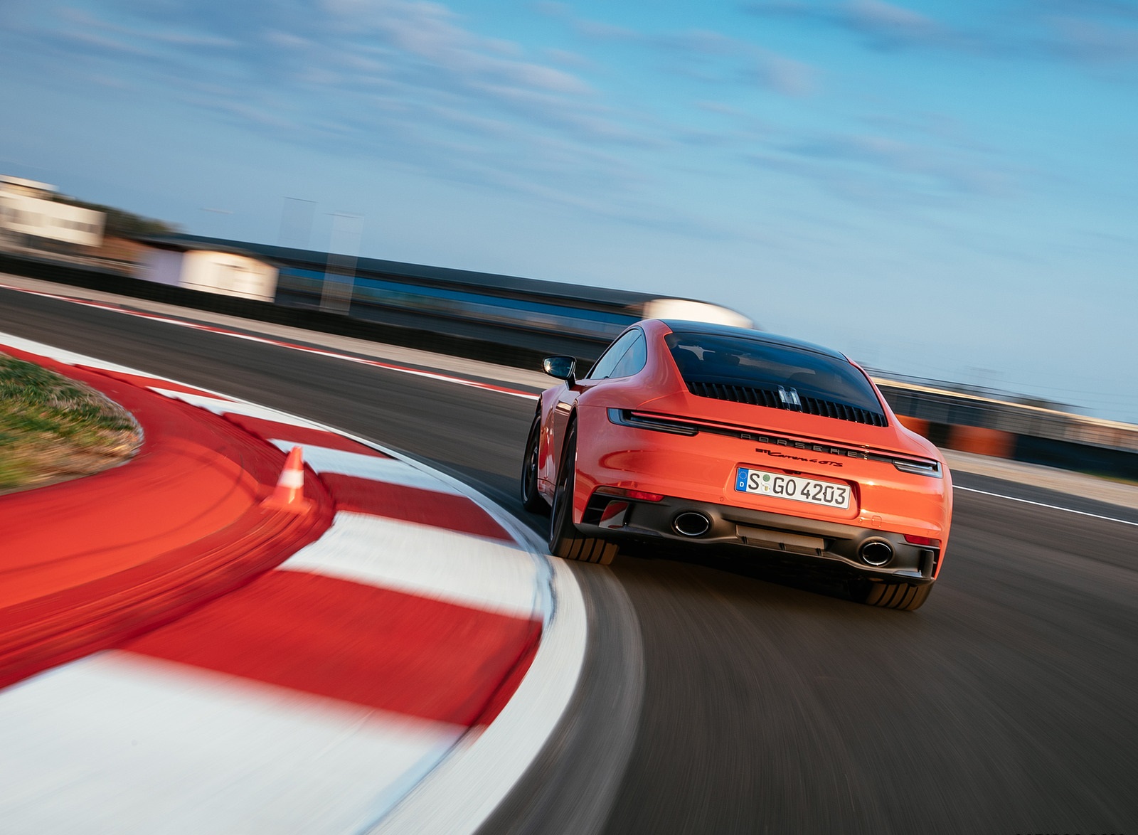 2022 Porsche 911 Carrera 4 GTS (Color: Lava Orange) Rear Wallpapers #16 of 64