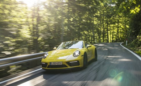 2022 Porsche 911 Carrera GTS Cabriolet (Color: Racing Yellow) Front Wallpapers 450x275 (6)