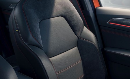 2022 Renault Arkana Interior Front Seats Wallpapers 450x275 (127)
