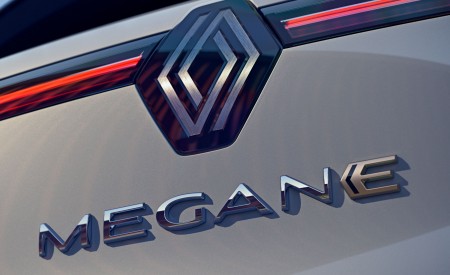 2022 Renault Megane E-Tech Badge Wallpapers 450x275 (14)