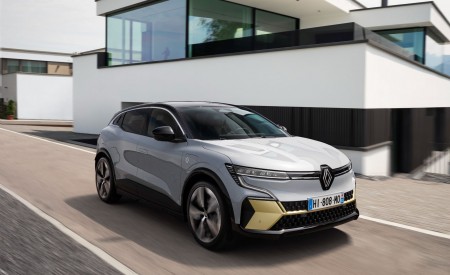 2022 Renault Megane E-Tech Front Three-Quarter Wallpapers 450x275 (7)