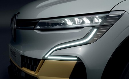 2022 Renault Megane E-Tech Headlight Wallpapers  450x275 (88)