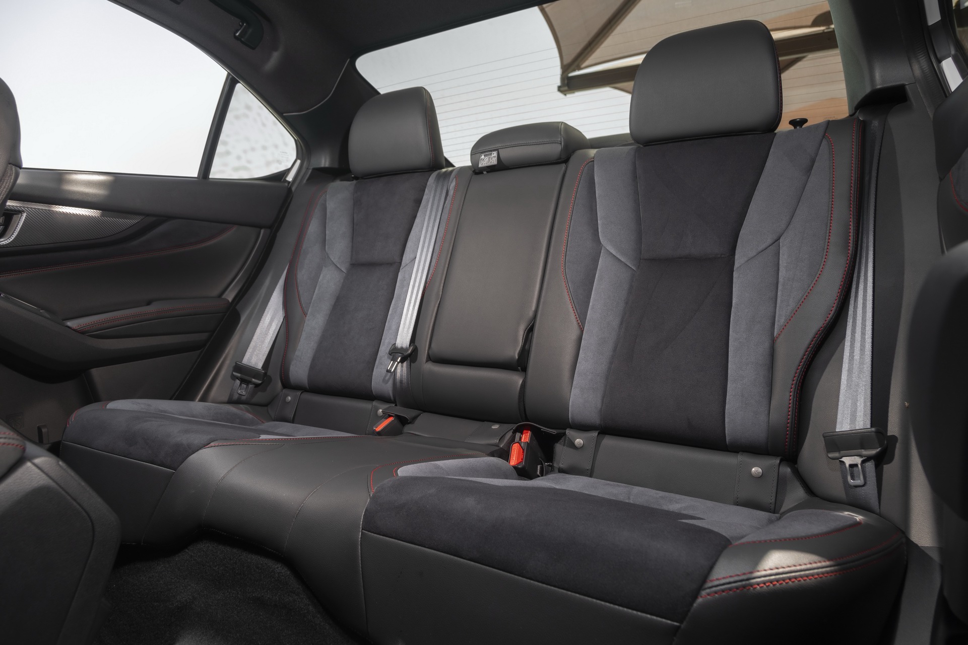 2022 Subaru WRX Interior Rear Seats Wallpapers #34 of 61