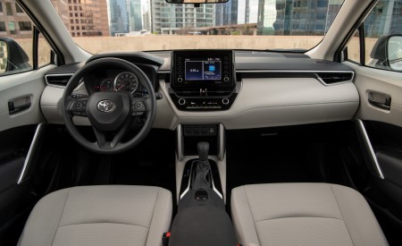 2022 Toyota Corolla Cross L Interior Cockpit Wallpapers 450x275 (29)