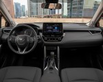 2022 Toyota Corolla Cross LE Interior Cockpit Wallpapers 150x120 (50)