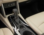 2022 Toyota Corolla Cross XLE Central Console Wallpapers 150x120 (30)