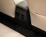 2022 Toyota Corolla Cross XLE Interior Detail Wallpapers 150x120 (50)