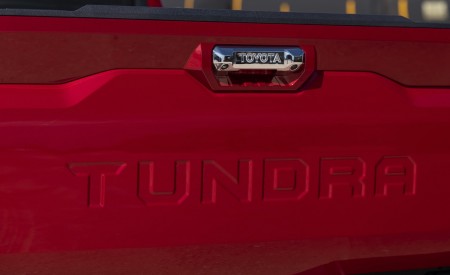 2022 Toyota Tundra Limited Badge Wallpapers 450x275 (42)