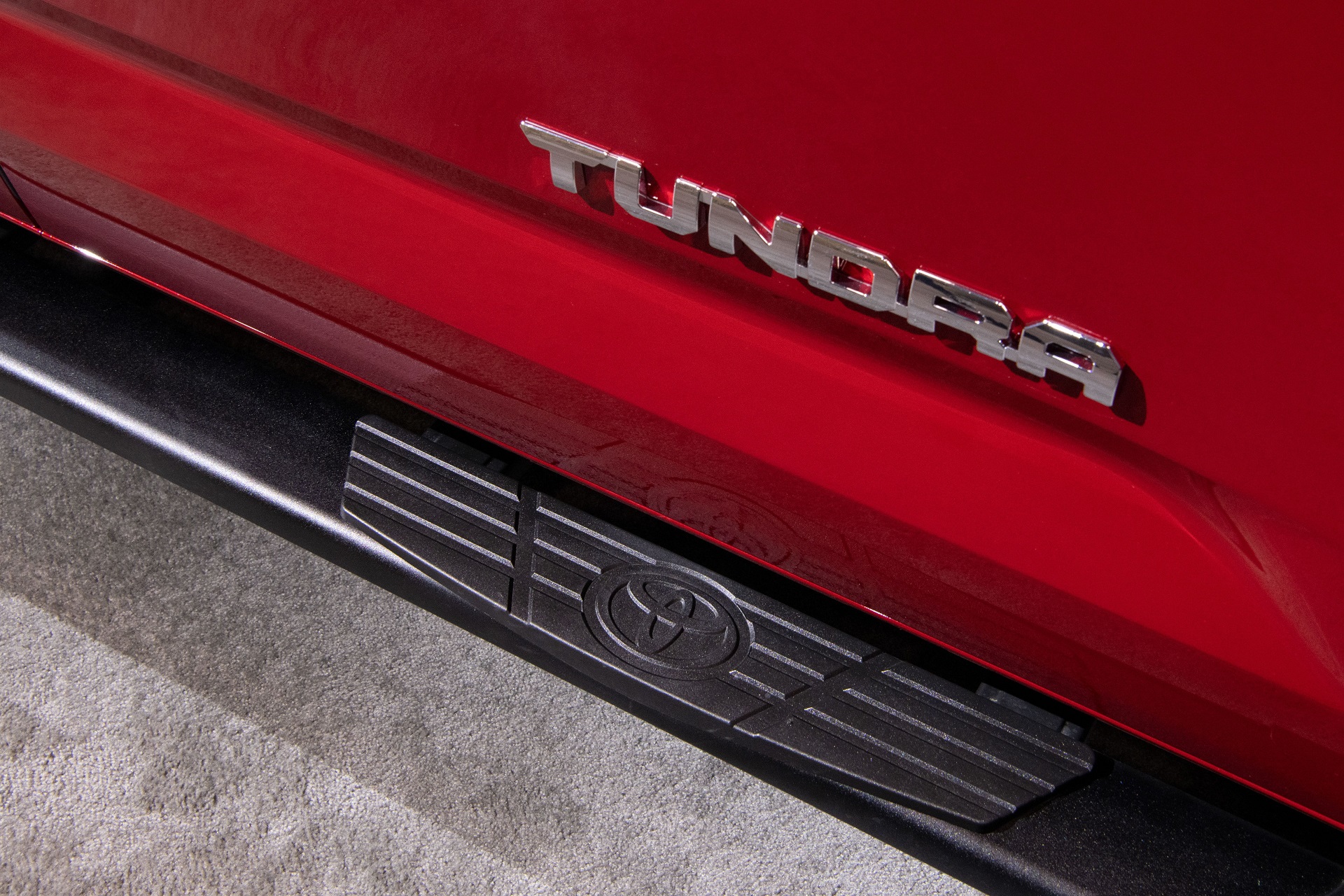 2022 Toyota Tundra Limited Detail Wallpapers #76 of 105