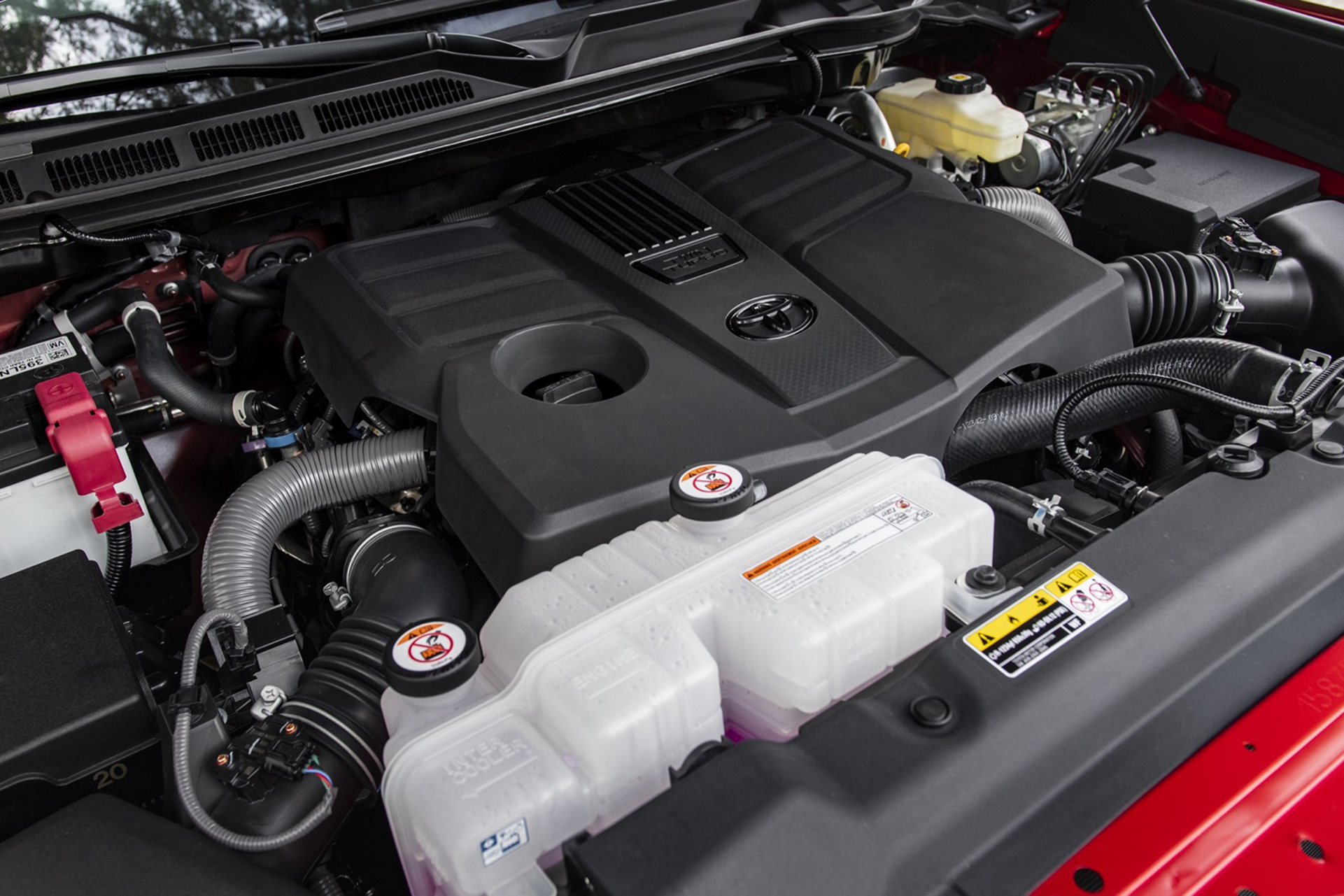 2022 Toyota Tundra Limited Engine Wallpapers #43 of 105