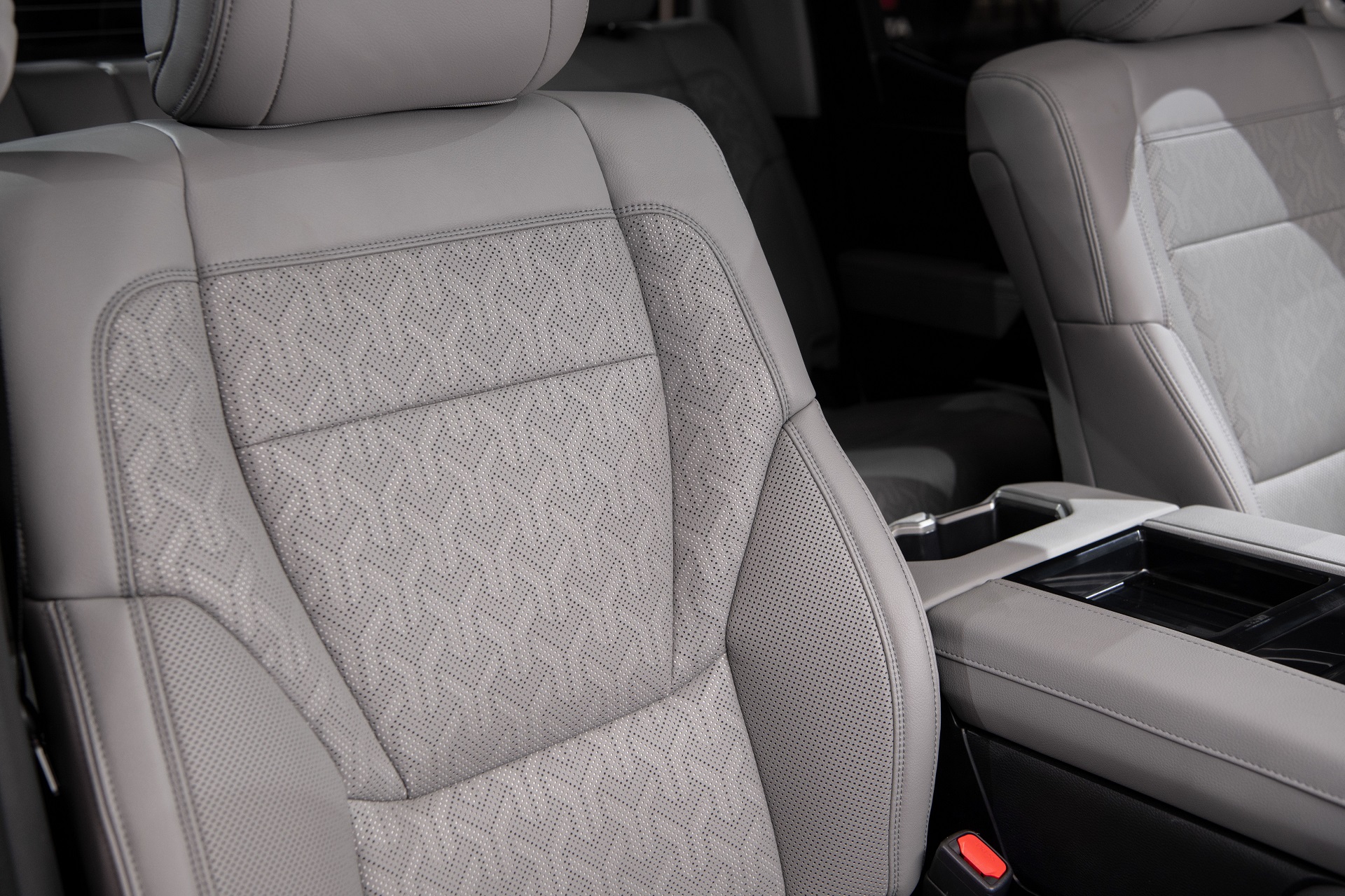 2022 Toyota Tundra Limited Interior Seats Wallpapers #91 of 105