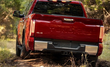 2022 Toyota Tundra Limited Off-Road Wallpapers 450x275 (27)
