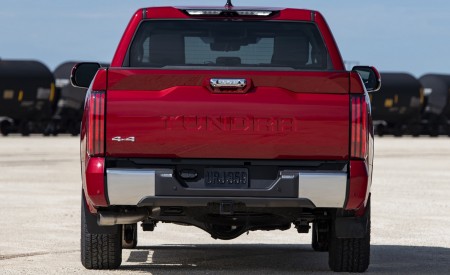 2022 Toyota Tundra Limited Rear Wallpapers 450x275 (34)