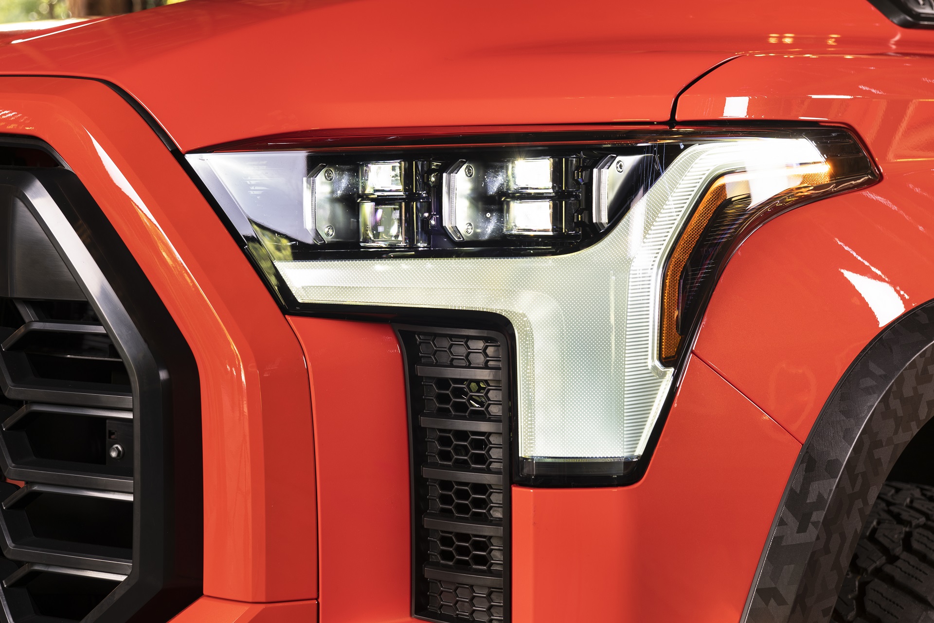 2022 Toyota Tundra TRD Pro Headlight Wallpapers #46 of 81