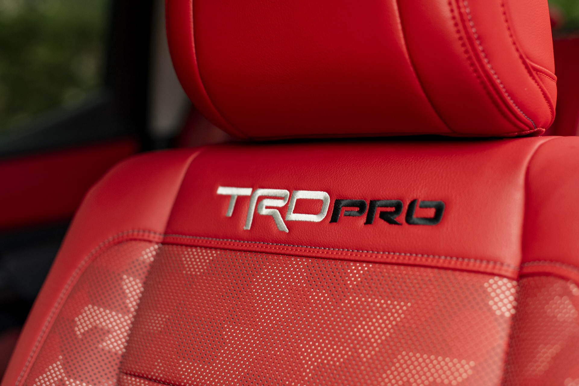 2022 Toyota Tundra TRD Pro Interior Seats Wallpapers #23 of 81