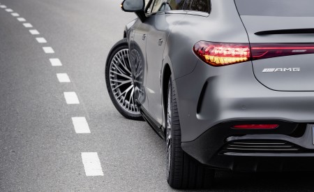 2023 Mercedes-AMG EQS 53 4MATIC+ Detail Wallpapers 450x275 (23)
