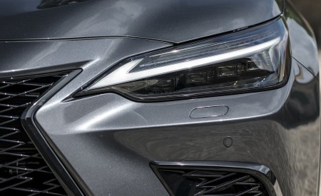 2021 Lexus NX 450h+ (Euro-Spec) Headlight Wallpapers 450x275 (51)