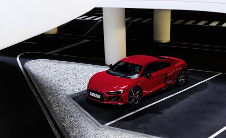 2022 Audi R8 Coupe V10 Performance RWD (Color: Tango Red) Front Three-Quarter Wallpapers 450x275 (4)