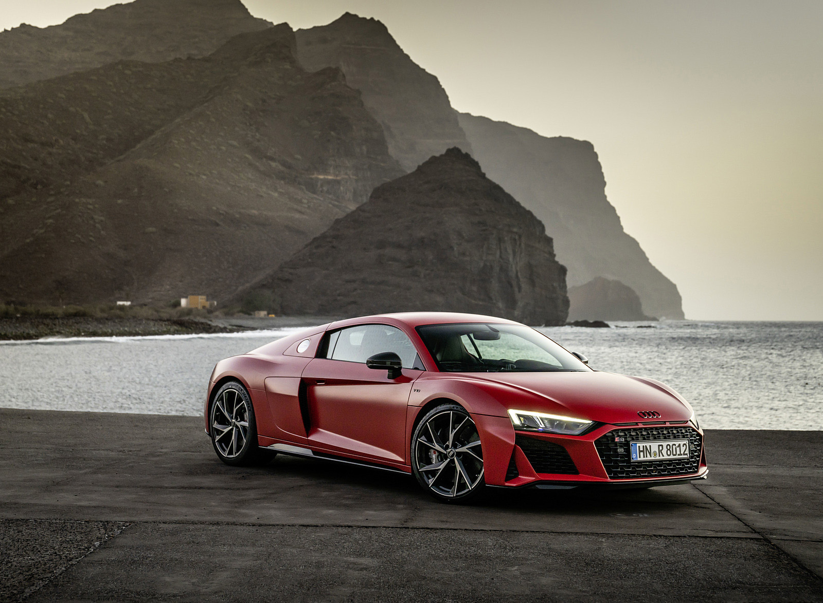 2022 Audi R8 Coupe V10 Performance RWD (Color: Tango Red) Front Three-Quarter Wallpapers #21 of 163
