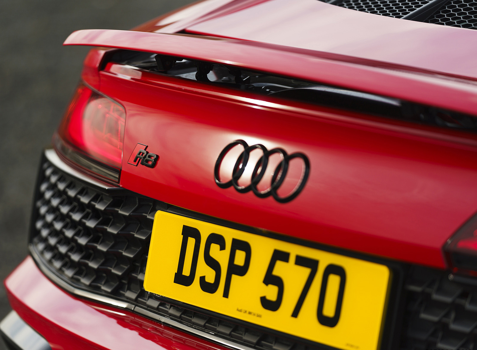 2022 Audi R8 Coupe V10 Performance RWD (UK-Spec) Detail Wallpapers #118 of 163
